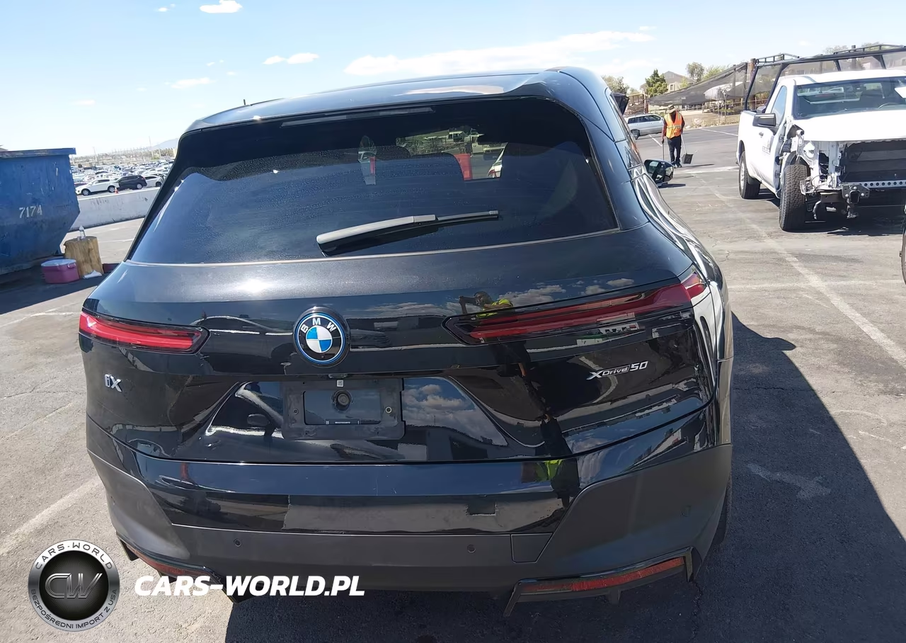 2025 BMW Ix xDrive50 VIN:WB523CF03SCU80752 - 16