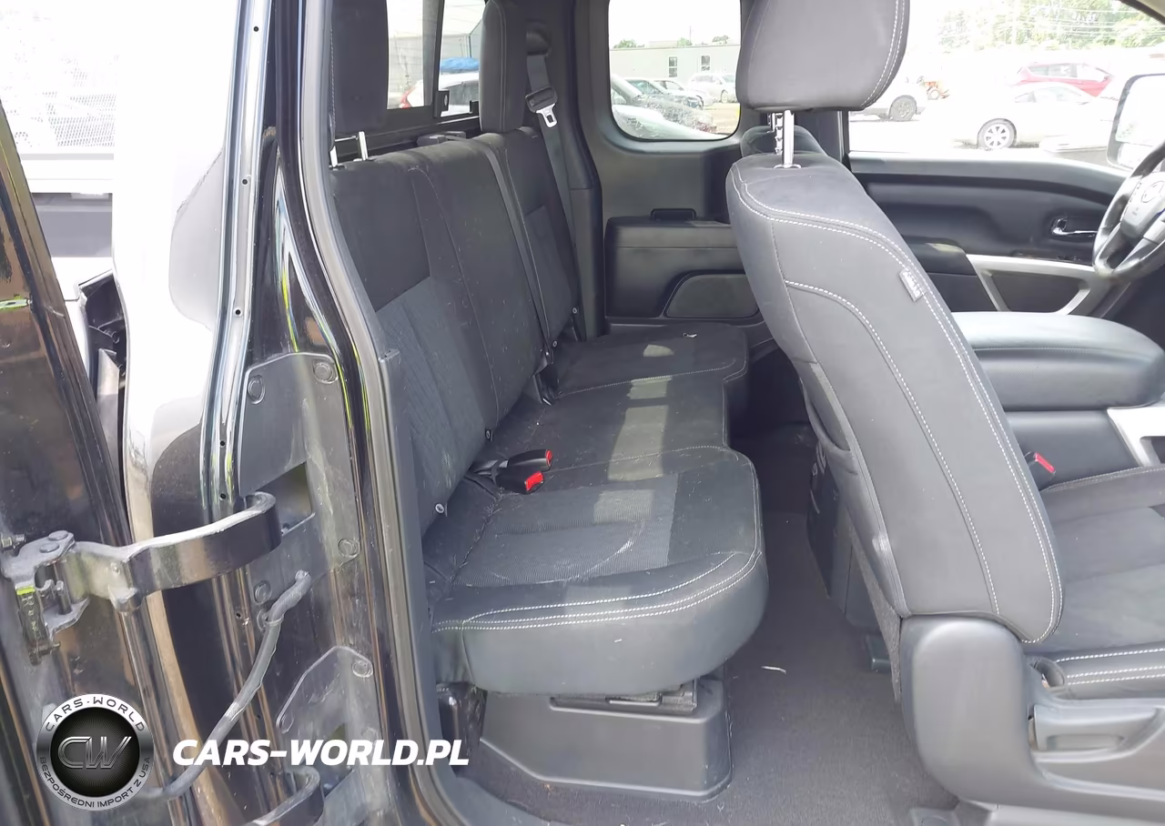 2018 Nissan Titan Sv VIN:1N6AA1C5XJN513319 - 8