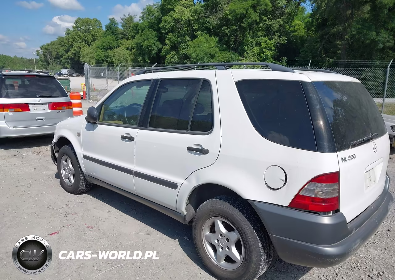 1999 Mercedes-Benz Ml 320 VIN:4JGAB54E3XA127150 - 3