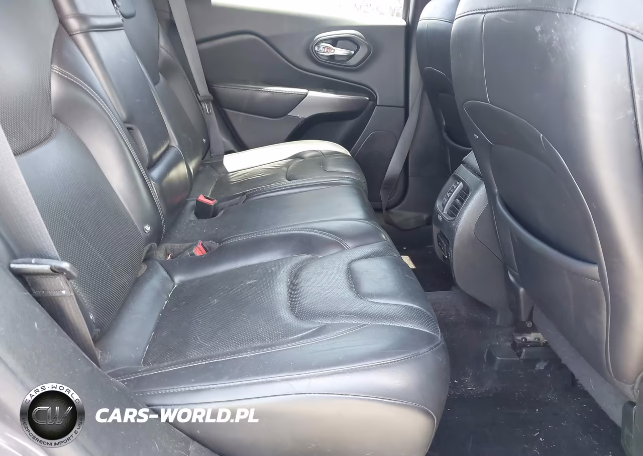 2019 Jeep Cherokee Limited Fwd VIN:1C4PJLDB5KD170262 - 8