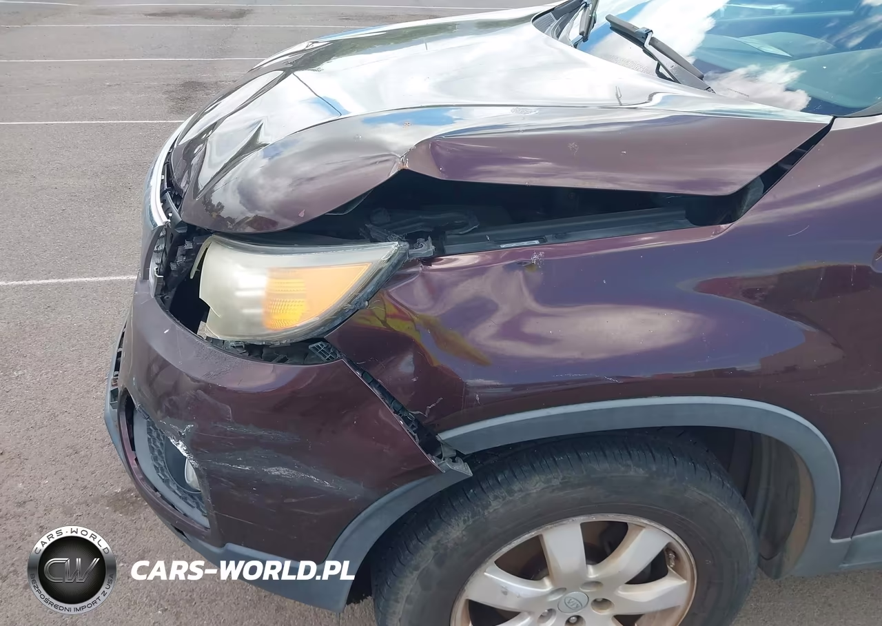 2011 Kia Sorento Lx VIN:5XYKT3A10BG074086 - 12
