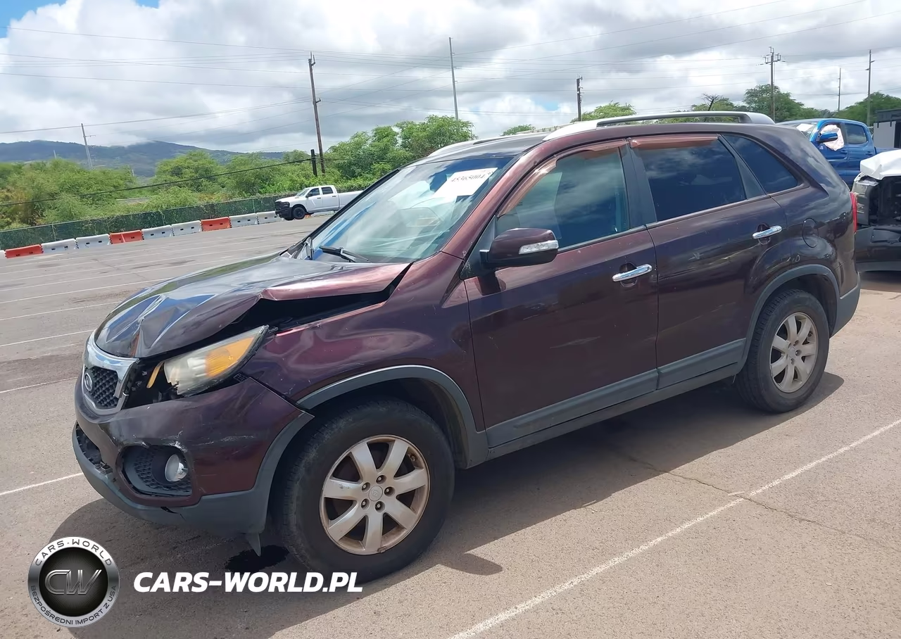 2011 Kia Sorento Lx VIN:5XYKT3A10BG074086 - 2