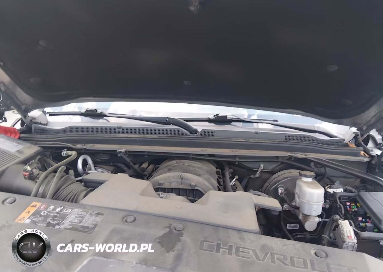2018 Chevrolet Tahoe Premier VIN:1GNSCCKC1JR397456 - 10