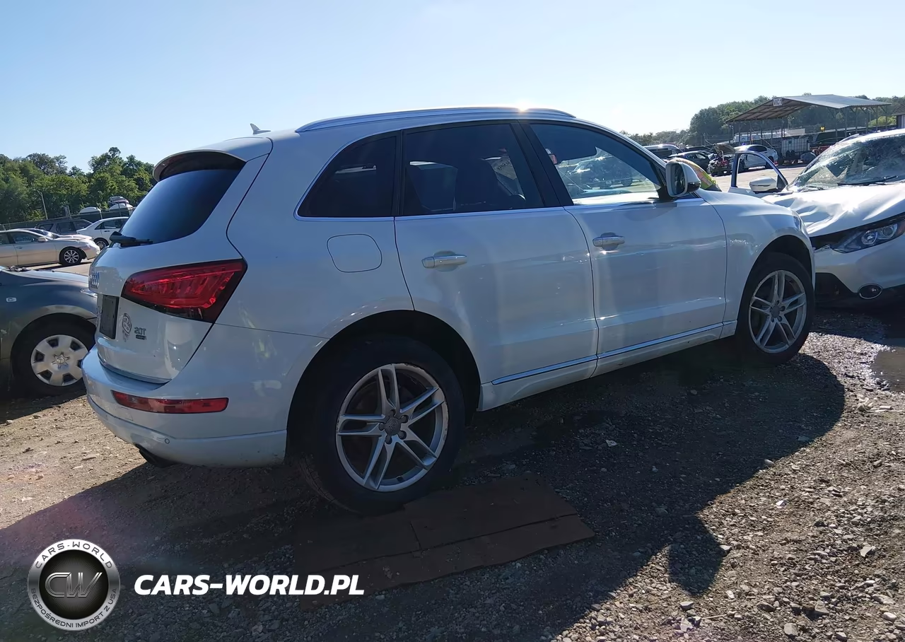2017 Audi Q5 2.0T Premium VIN:WA1L2AFPXHA039289 - 4