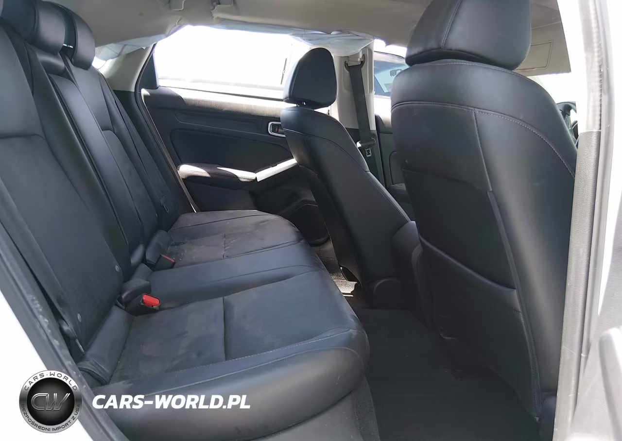 2024 Honda Civic Ex-L VIN:19XFL1H79RE013794 - 8