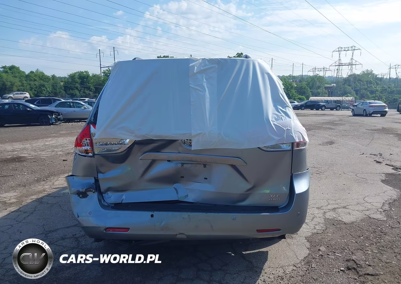 2012 Toyota Sienna Xle 7 Passenger VIN:5TDDK3DC3CS031424 - 17