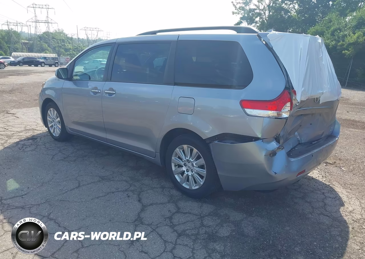 2012 Toyota Sienna Xle 7 Passenger VIN:5TDDK3DC3CS031424 - 3