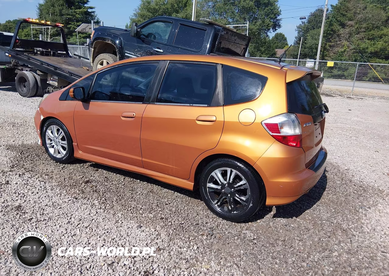 2009 Honda Fit Sport VIN:JHMGE88419S014320 - 3