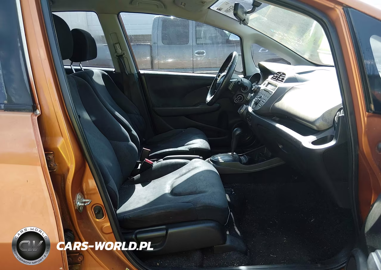 2009 Honda Fit Sport VIN:JHMGE88419S014320 - 5