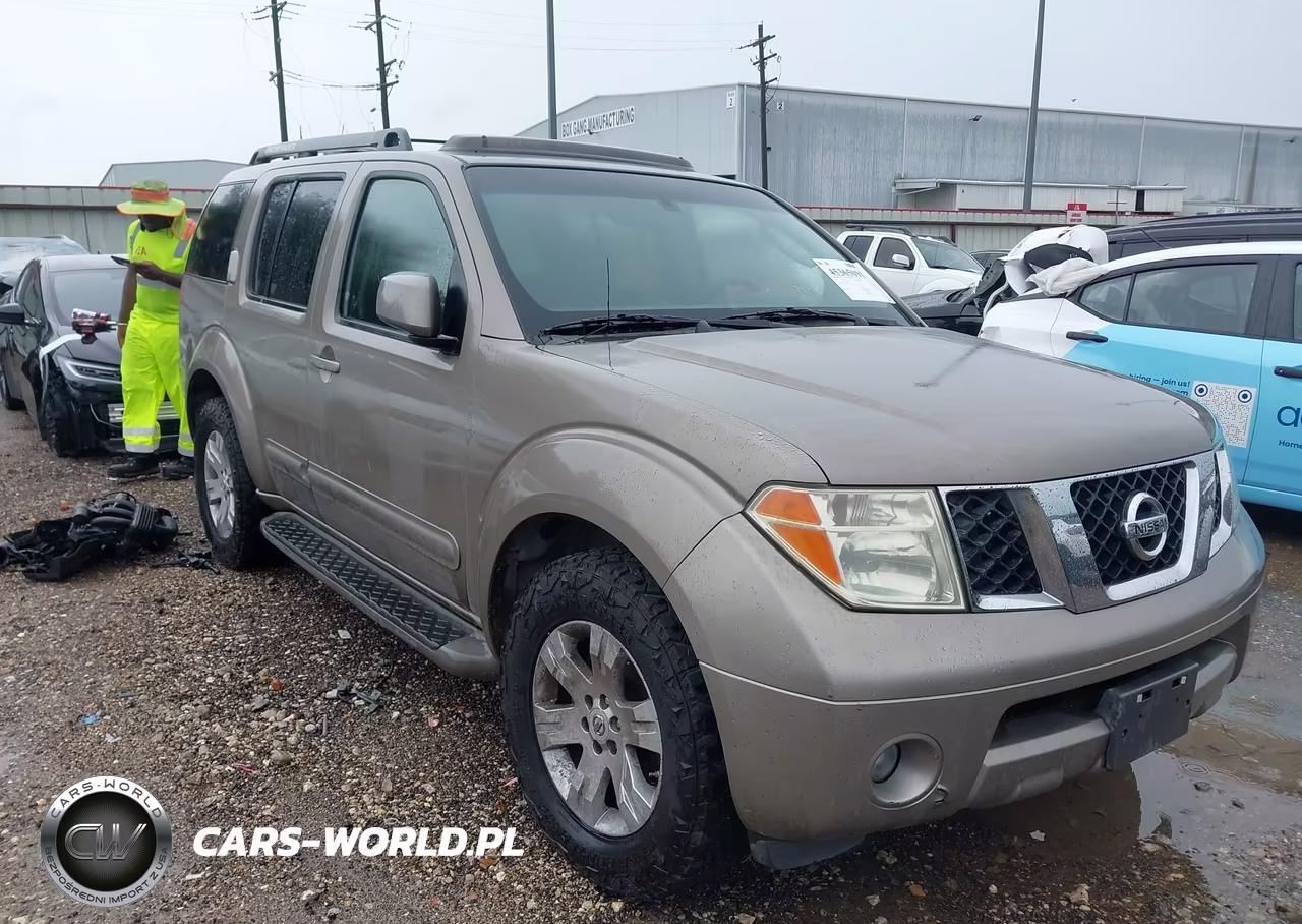 2007 Nissan Pathfinder Le