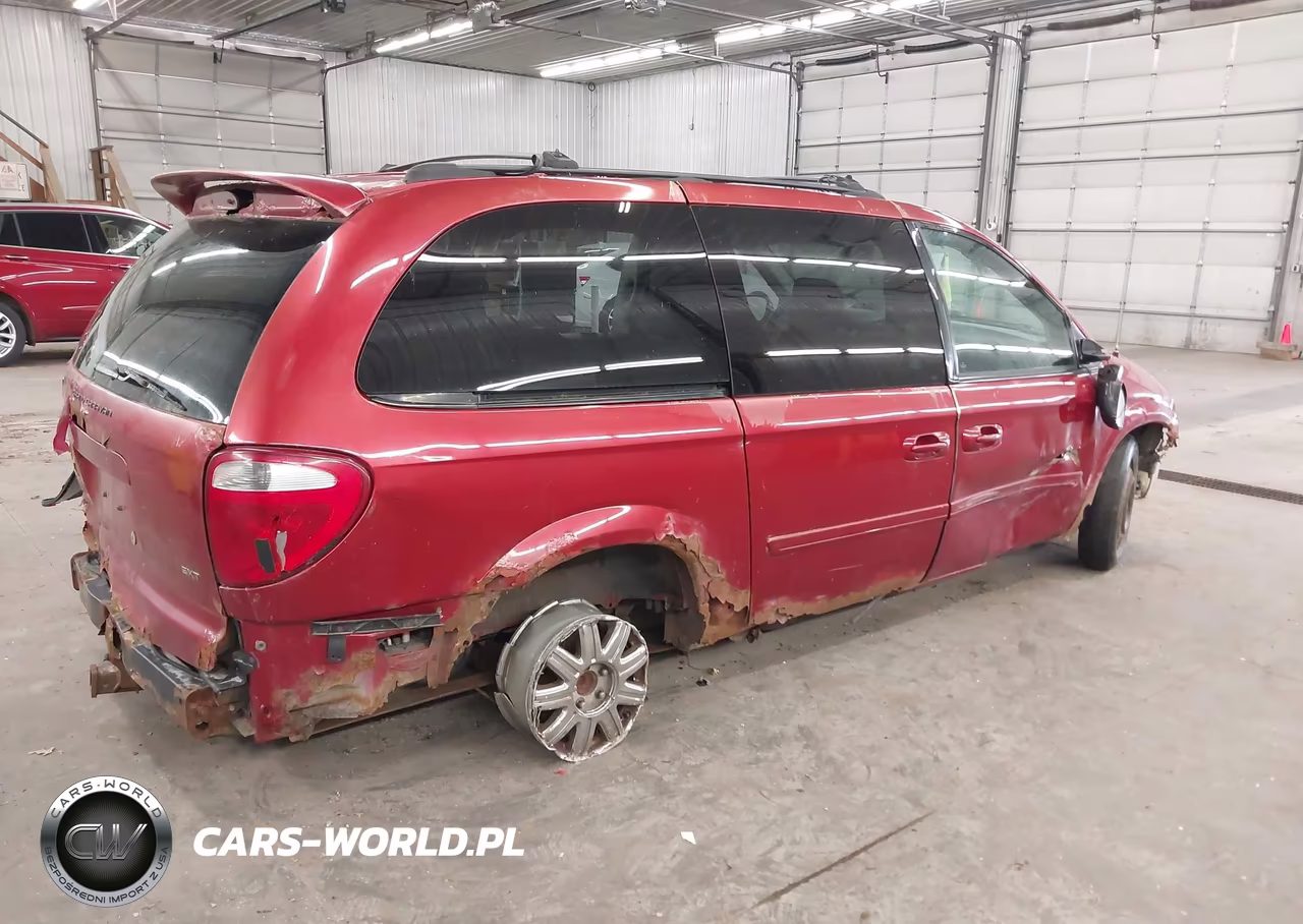 2005 Dodge Grand Caravan Sxt VIN:2D4GP44L55R540210 - 4