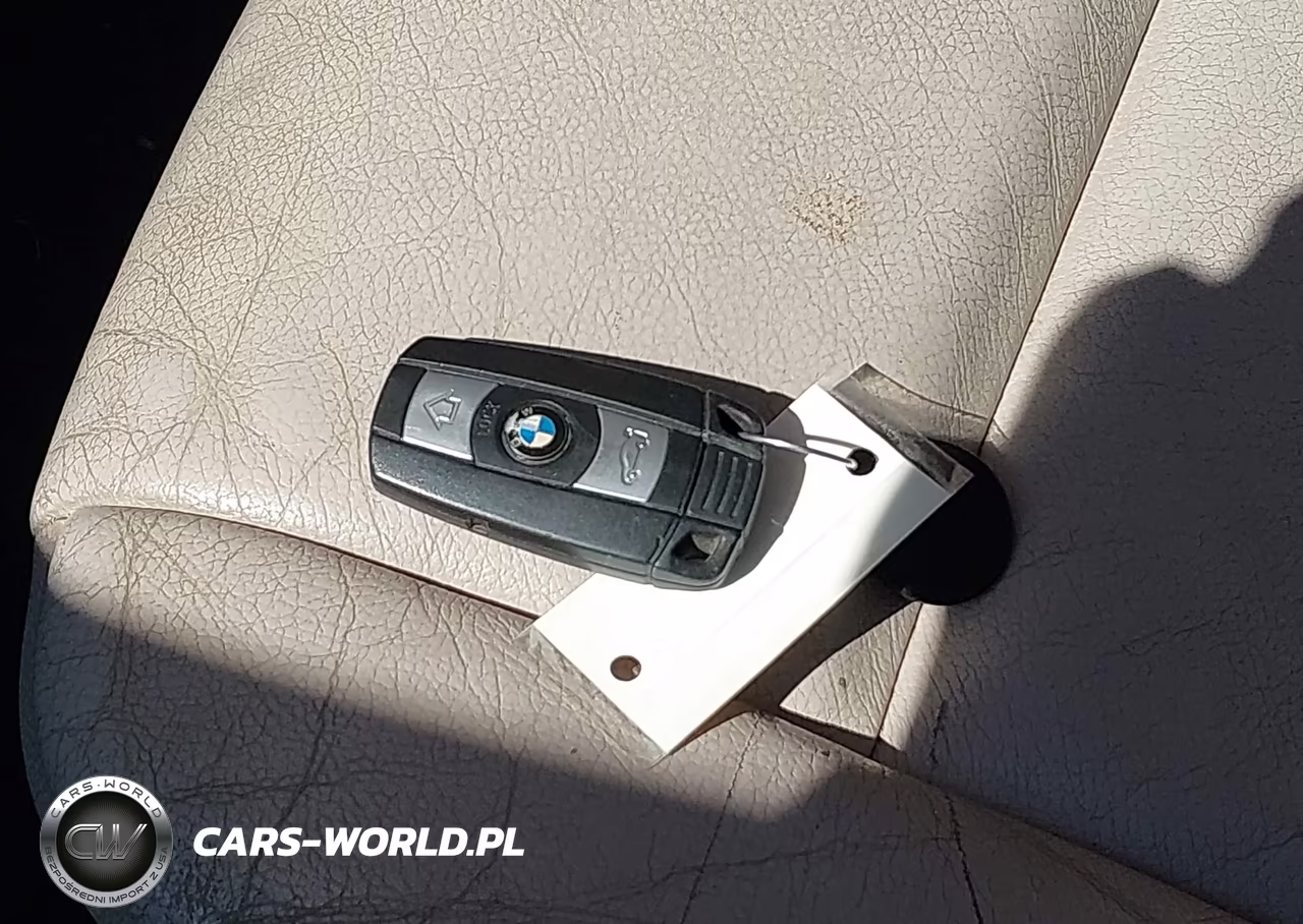 2012 BMW X5 xDrive35I VIN:5UXZV4C55CL754942 - 11