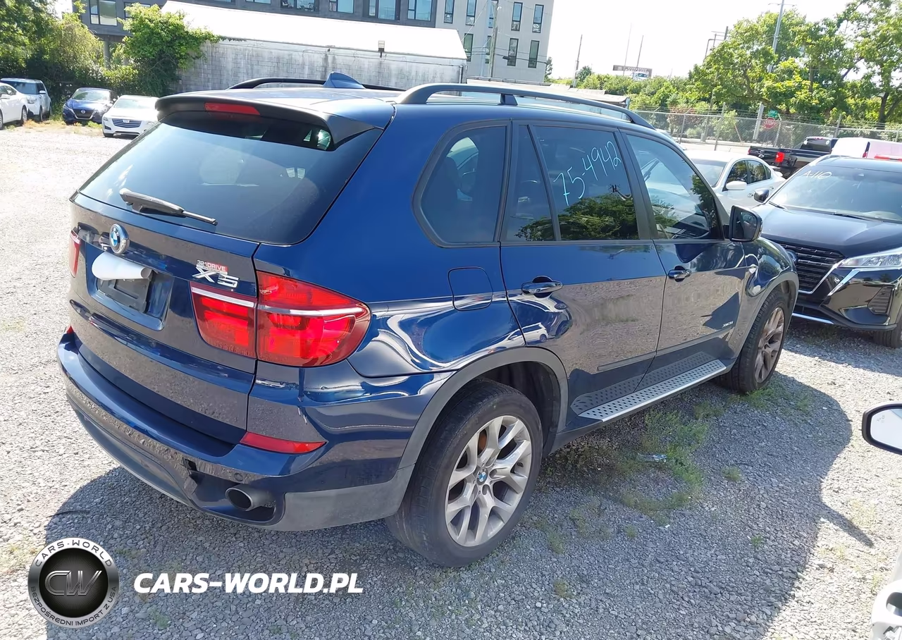 2012 BMW X5 xDrive35I VIN:5UXZV4C55CL754942 - 4