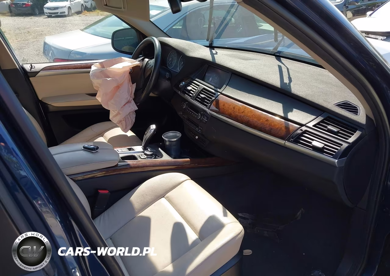2012 BMW X5 xDrive35I VIN:5UXZV4C55CL754942 - 5