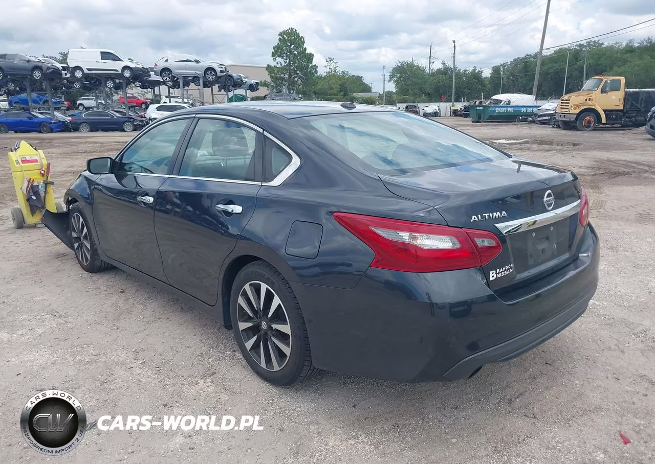 2018 Nissan Altima 2.5 Sv VIN:1N4AL3AP7JC108176 - 3
