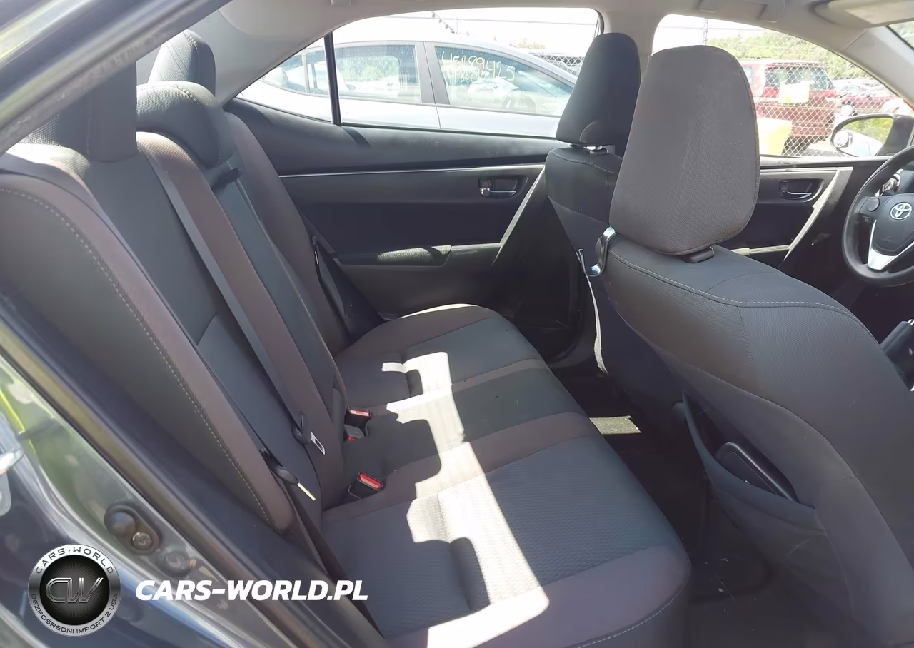 2018 Toyota Corolla Le VIN:2T1BURHE7JC069907 - 8