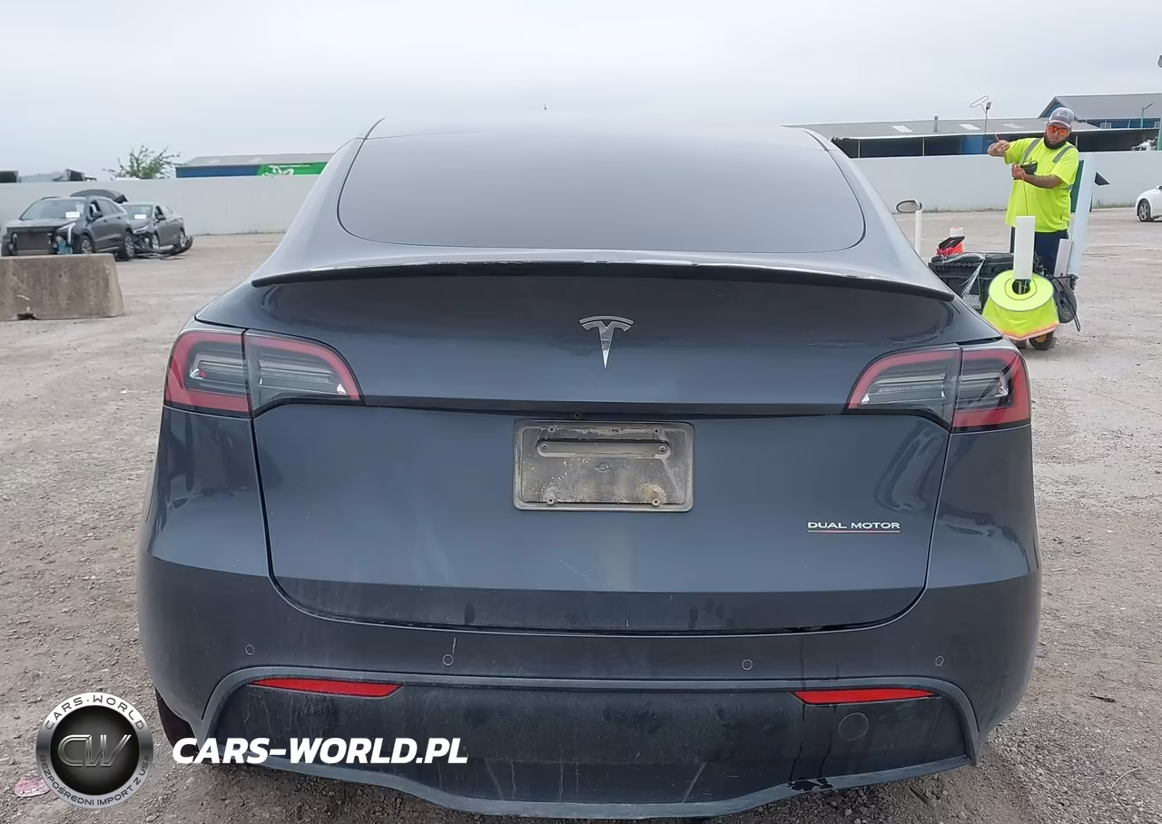 2022 Tesla Model Y Performance Dual Motor All-Wheel Drive VIN:7SAYGDEF4NF540644 - 17