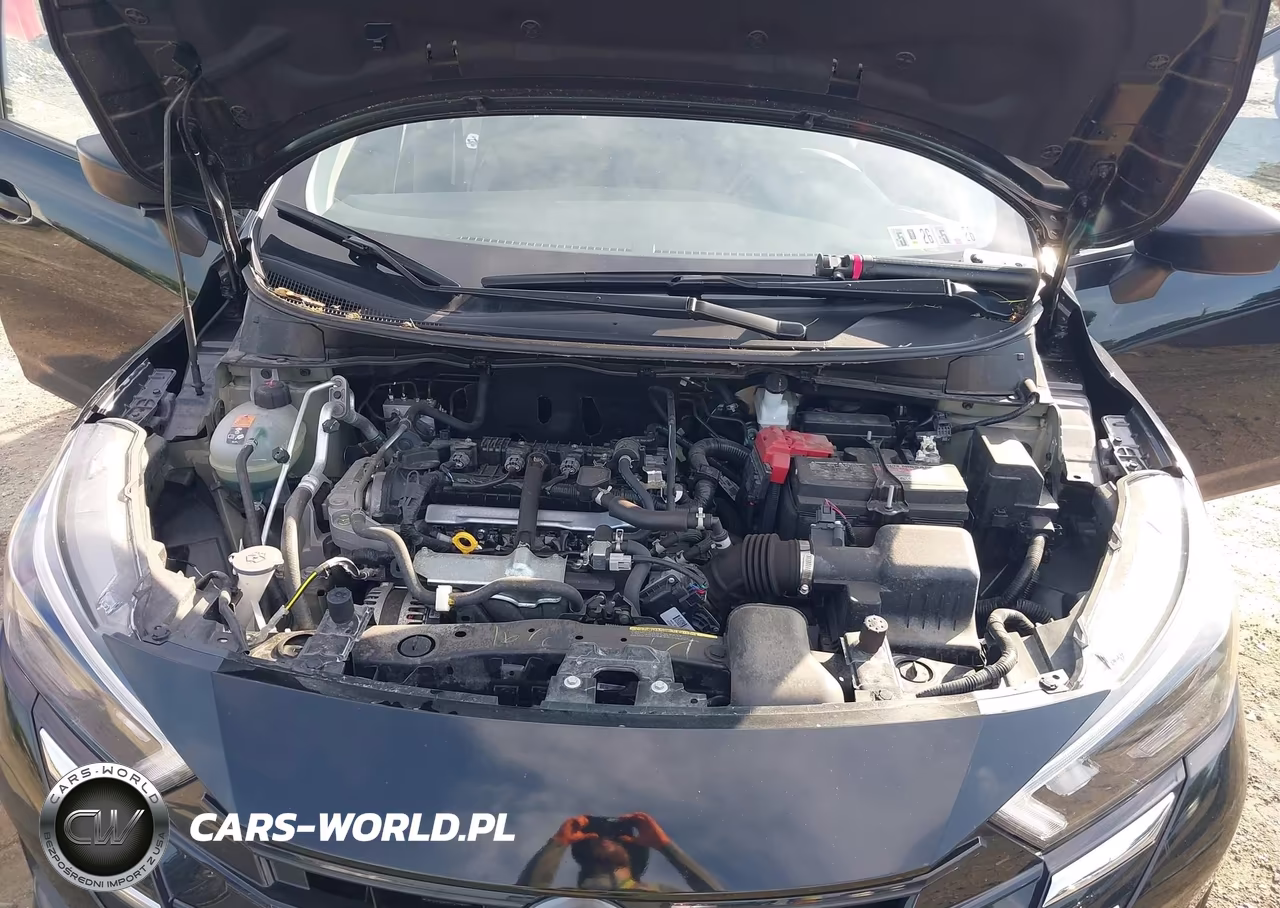 2025 Nissan Versa 1.6 S VIN:3N1CN8DV4SL855778 - 10