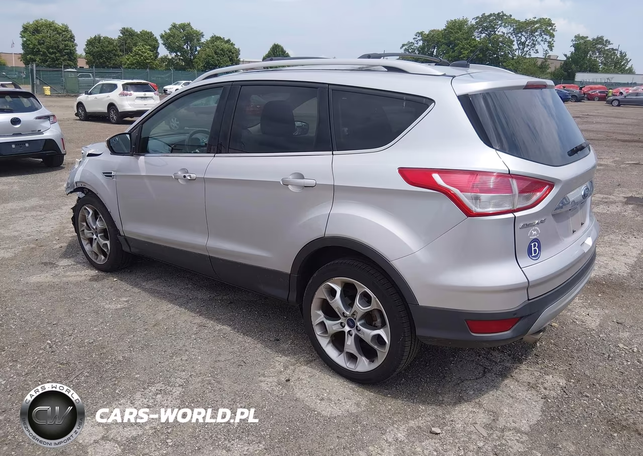 2015 Ford Escape Titanium VIN:1FMCU0J97FUA61700 - 3