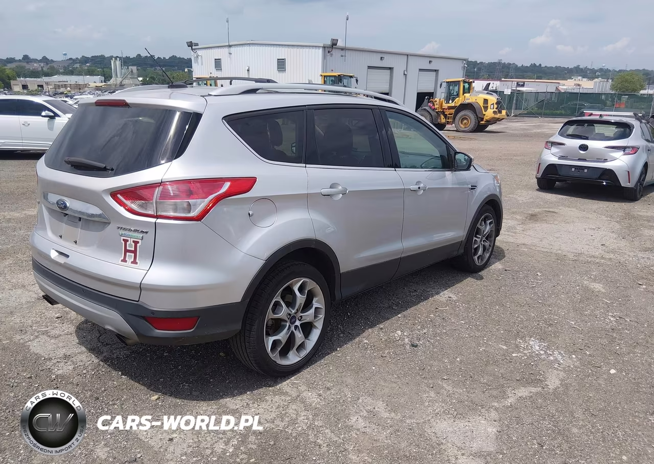2015 Ford Escape Titanium VIN:1FMCU0J97FUA61700 - 4