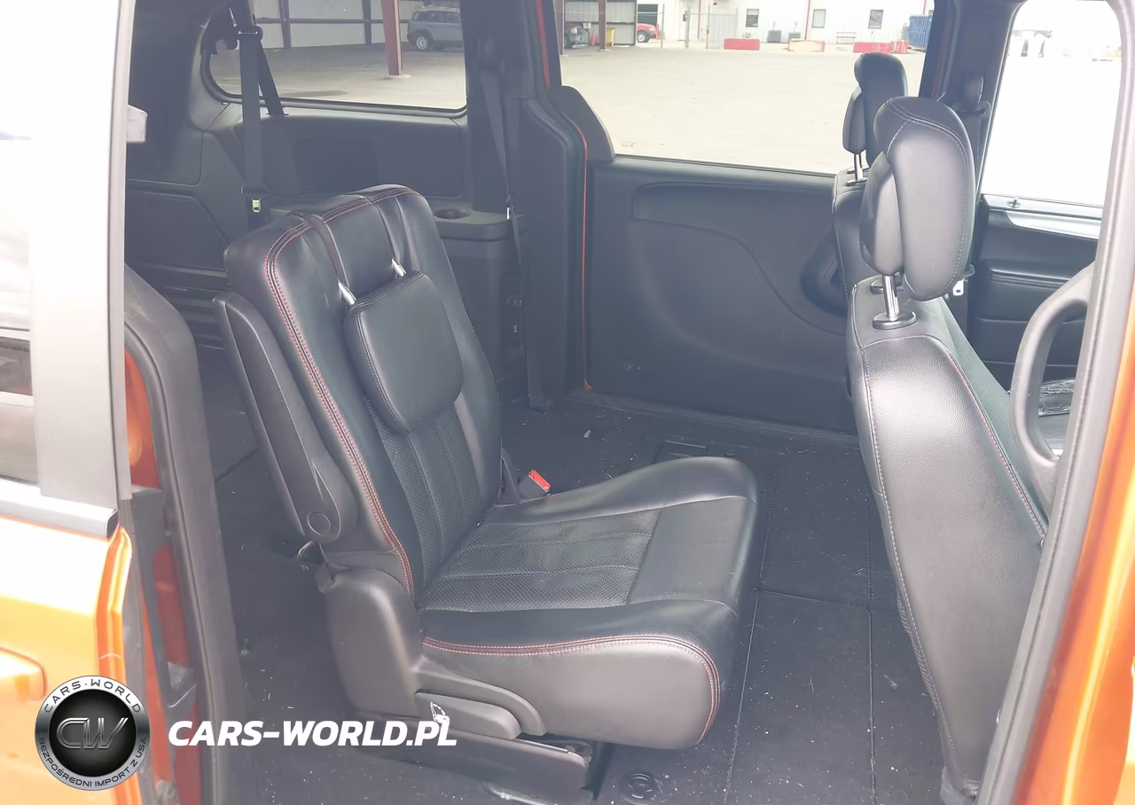 2011 Dodge Grand Caravan R-T VIN:2D4RN7DG3BR710305 - 8