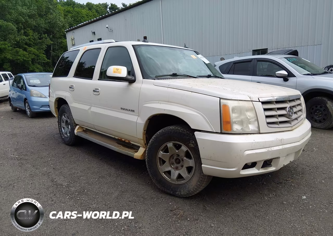 2005 Cadillac Escalade Standard