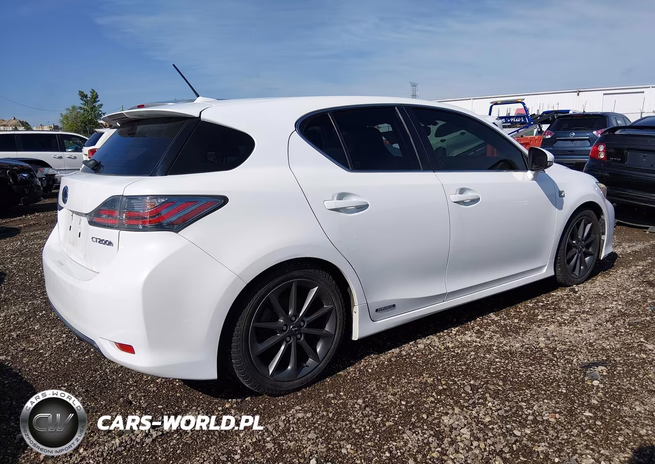2013 Lexus Ct 200H VIN:JTHKD5BH3D2136659 - 4