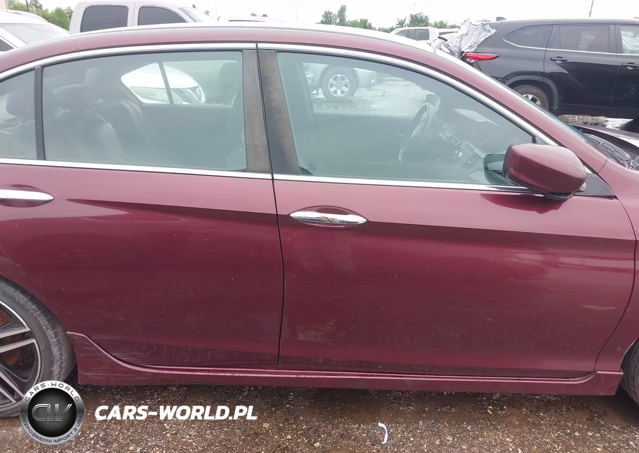 2017 Honda Accord Sport VIN:1HGCR2F54HA041661 - 13