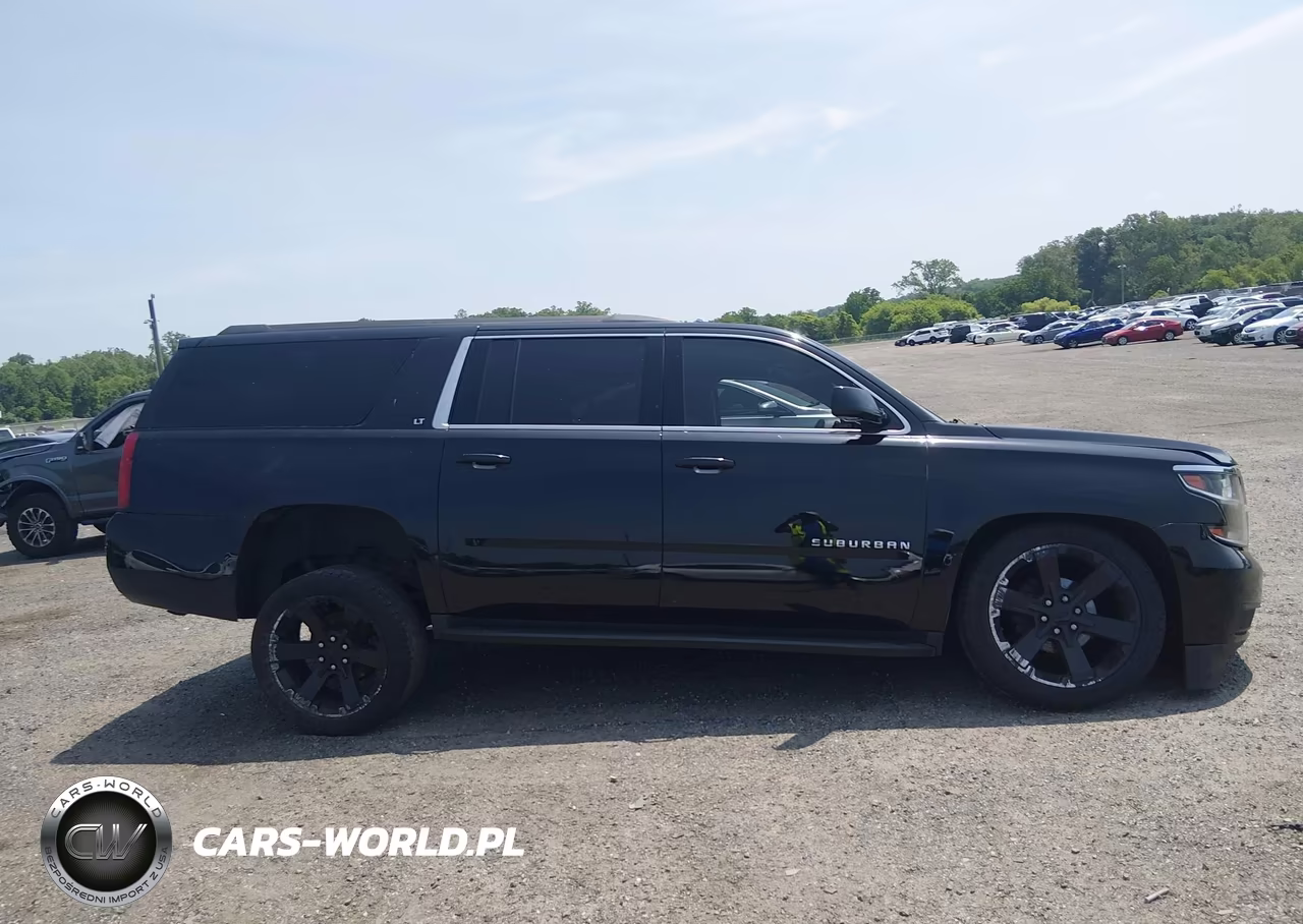 2020 Chevrolet Suburban Ls VIN:1GNSKGKC4LR112553 - 13