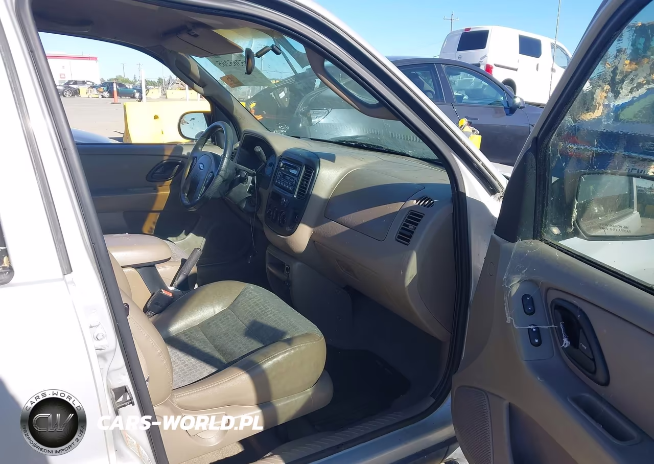 2002 Ford Escape Xls VIN:1FMCU01192KC10334 - 5