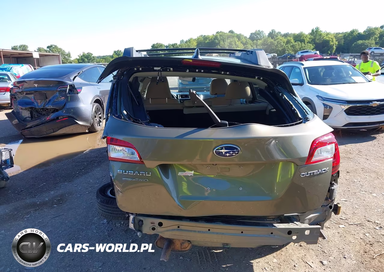 2019 Subaru Outback 2.5I Premium VIN:4S4BSAFC4K3354000 - 16