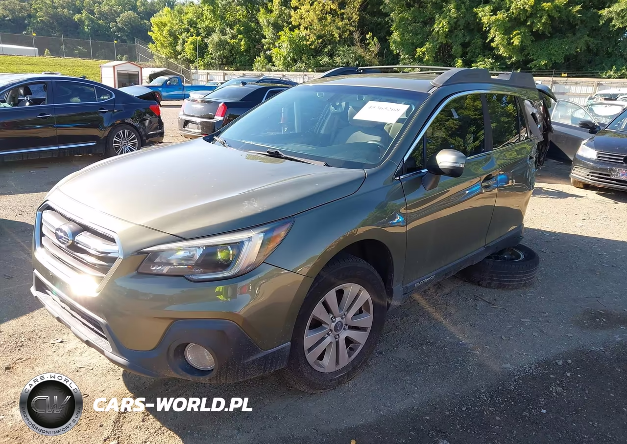 2019 Subaru Outback 2.5I Premium VIN:4S4BSAFC4K3354000 - 2