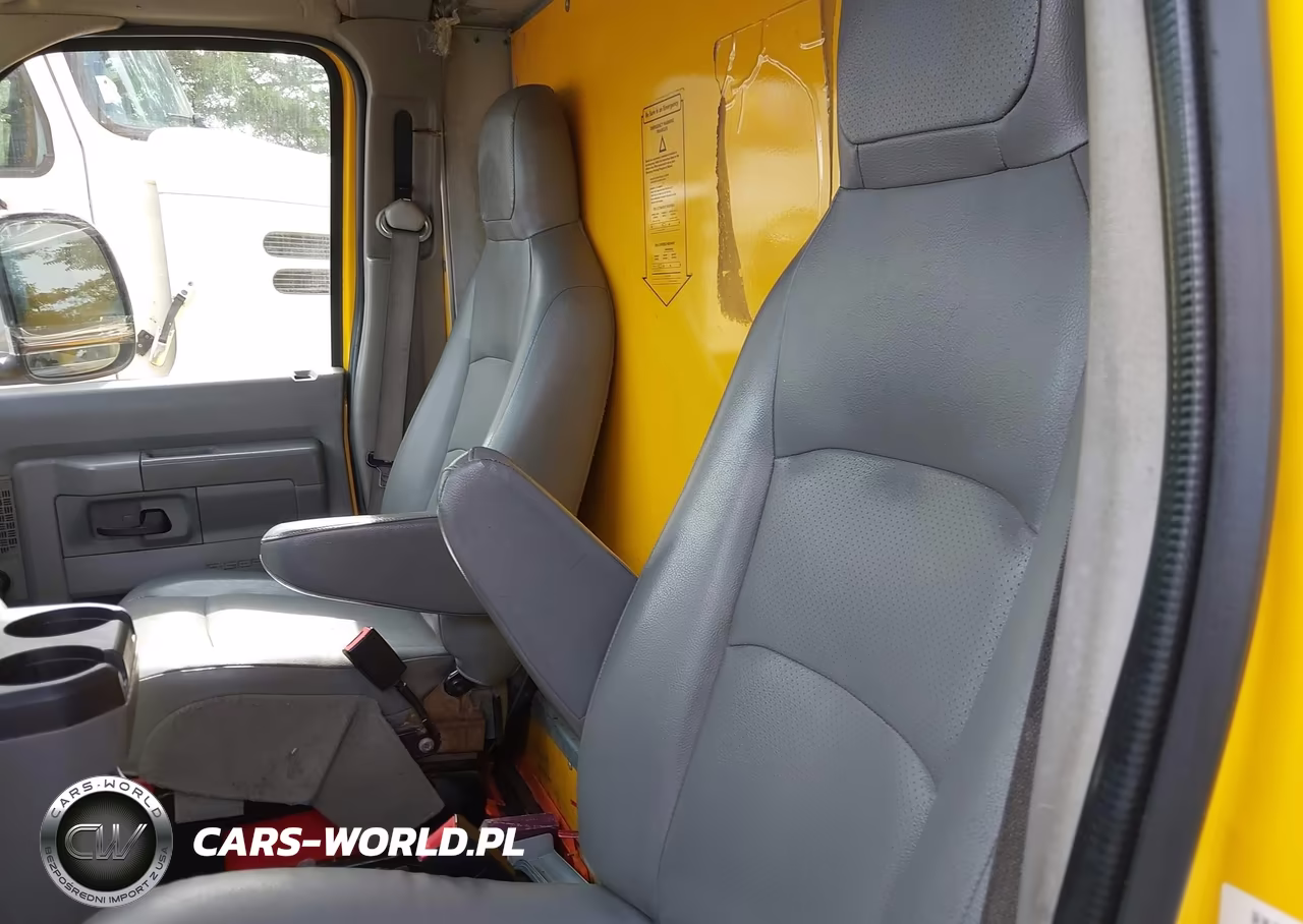 2019 Ford E-350 Cutaway VIN:1FDWE3FSXKDC15558 - 7