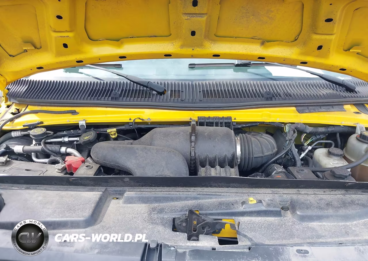 2019 Ford E-350 Cutaway VIN:1FDWE3FSXKDC15558 - 9