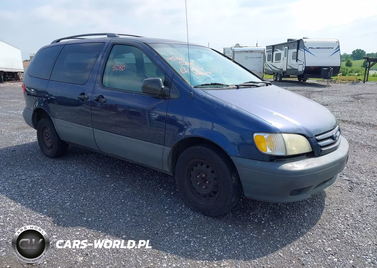 2002 Toyota Sienna Le