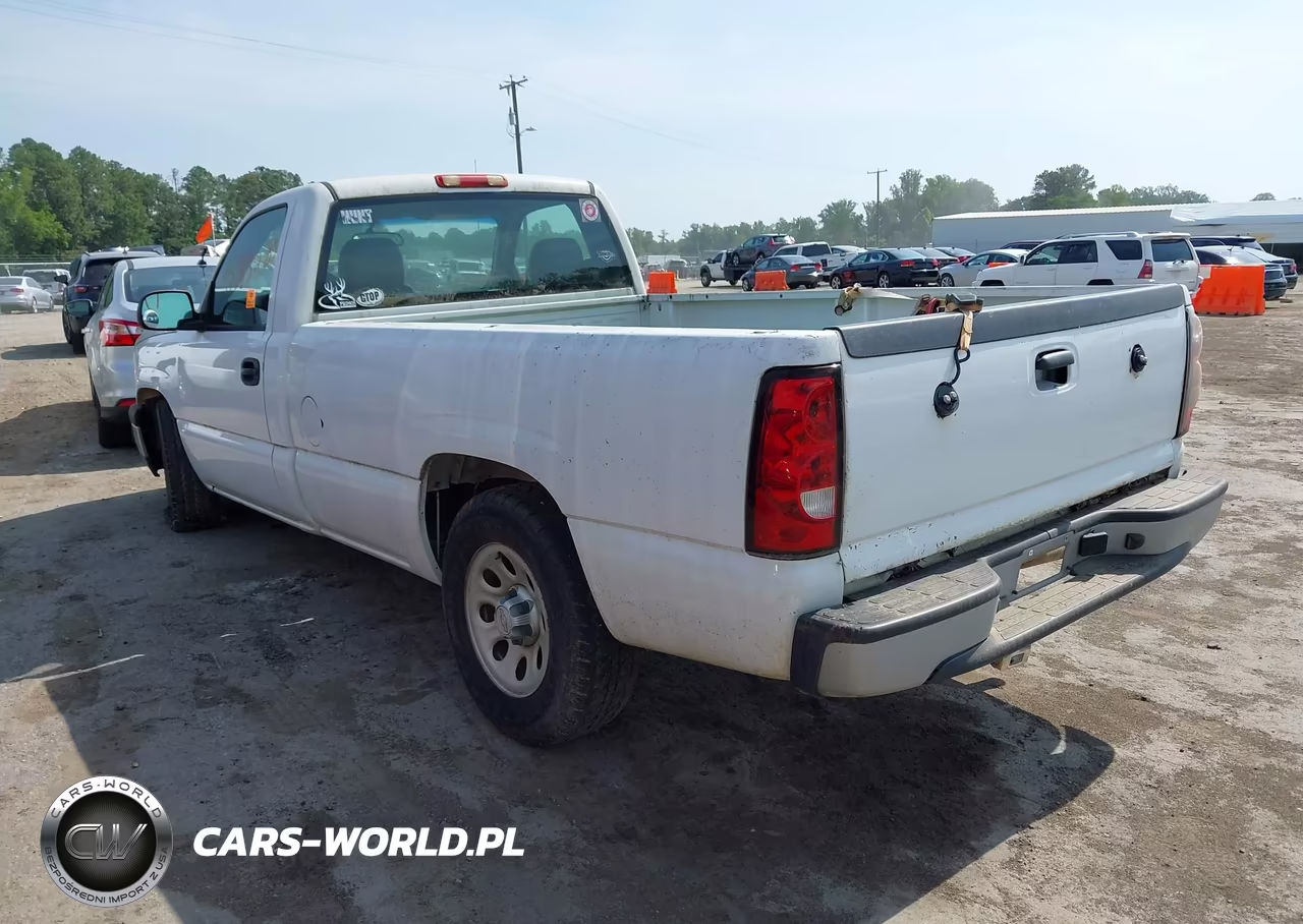 2007 Chevrolet Silverado 1500 Classic Work Truck VIN:1GCEC14X67Z174221 - 3