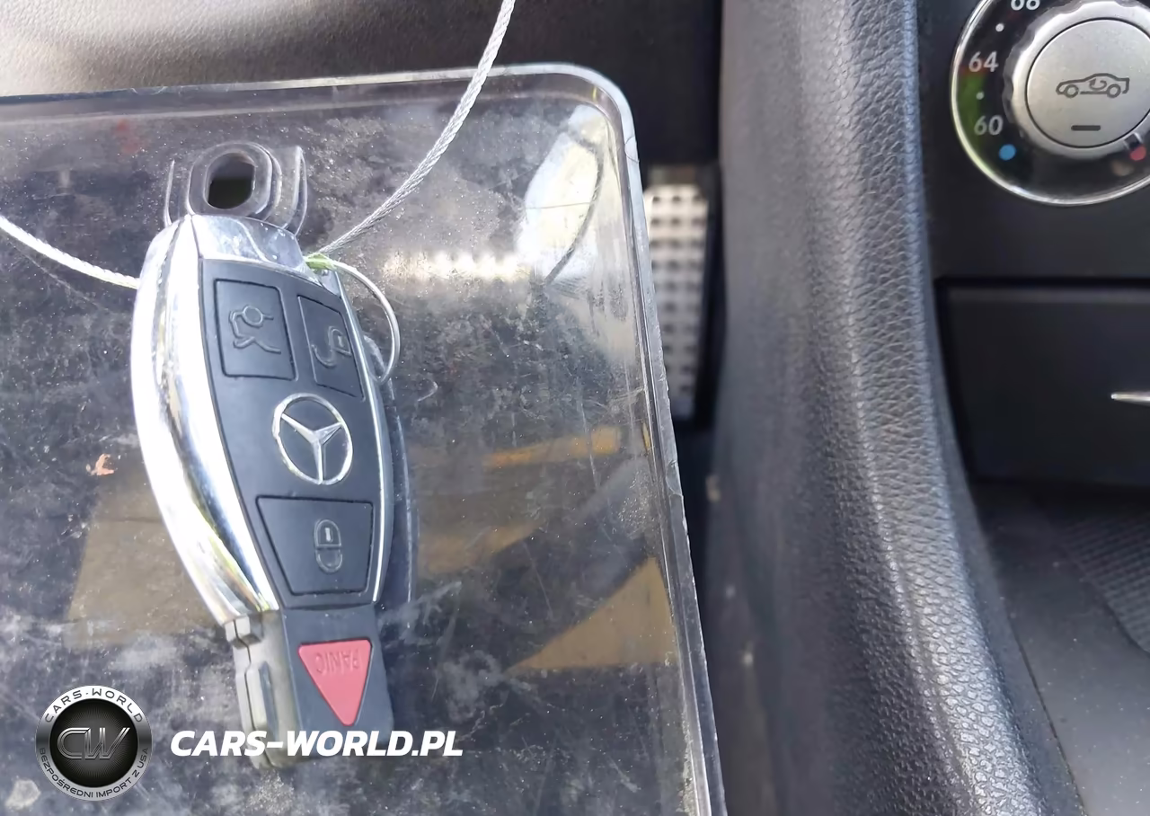 2009 Mercedes-Benz Slk 300 VIN:WDBWK54F09F192528 - 11