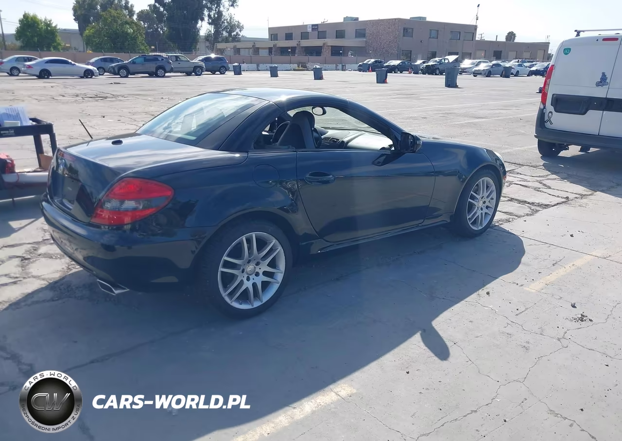 2009 Mercedes-Benz Slk 300 VIN:WDBWK54F09F192528 - 4
