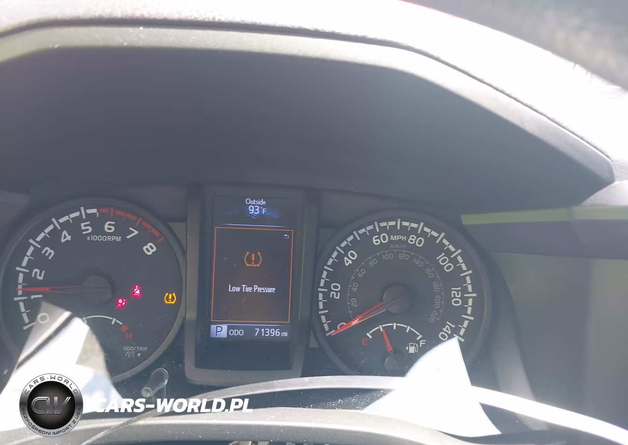 2020 Toyota Tacoma Sr VIN:5TFAX5GN6LX185763 - 7