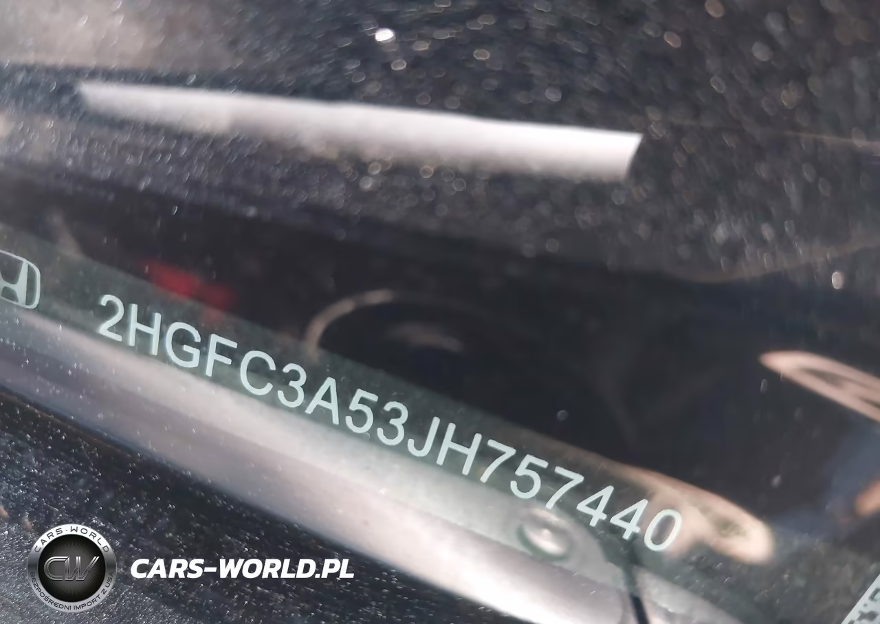 2018 Honda Civic Si VIN:2HGFC3A53JH757440 - 17