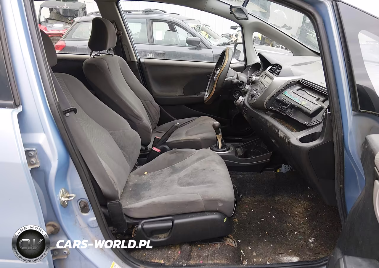 2009 Honda Fit VIN:JHMGE87259C006747 - 5