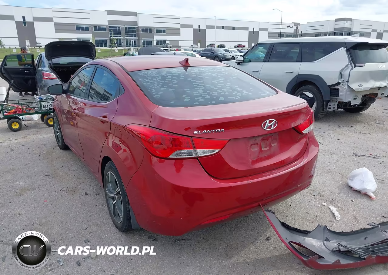 2013 Hyundai Elantra Gls VIN:KMHDH4AE7DU633343 - 3