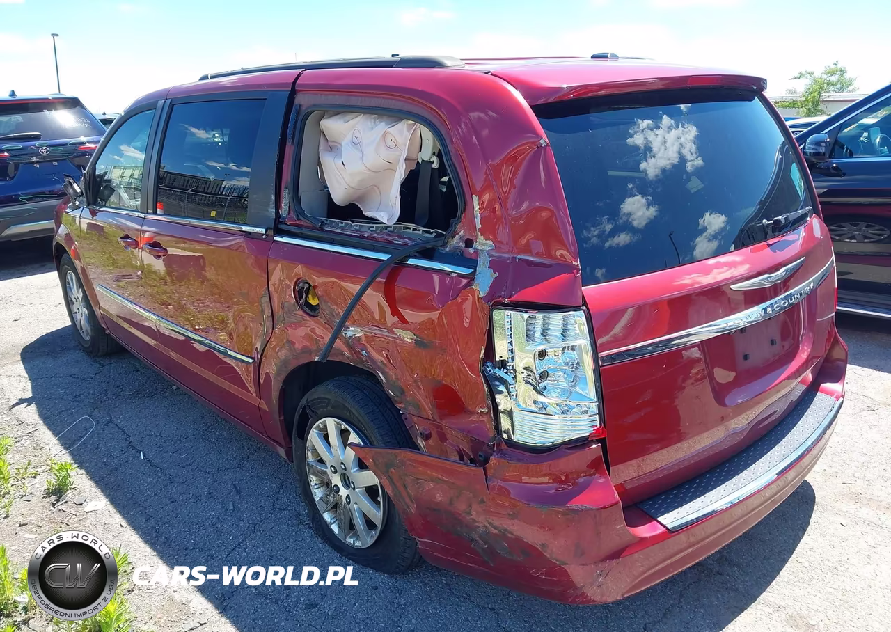 2013 Chrysler Town & Country Touring VIN:2C4RC1BG5DR646435 - 3