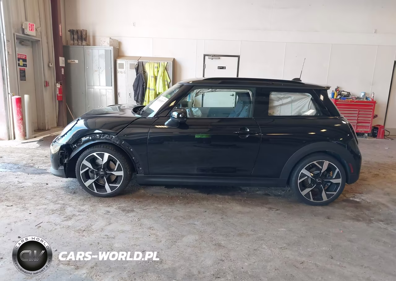2025 Mini Hardtop Cooper S VIN:WMW23GD0XS2W16019 - 14
