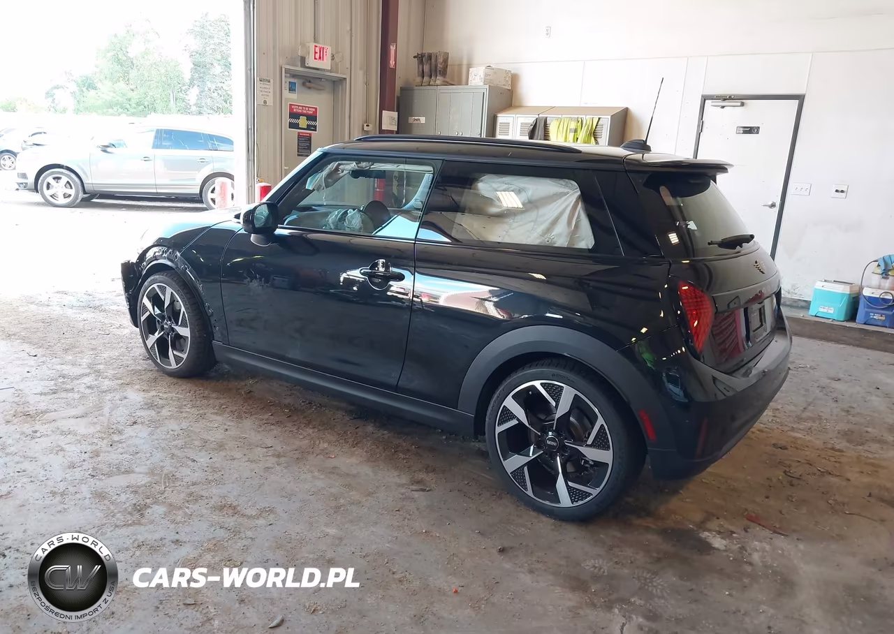 2025 Mini Hardtop Cooper S VIN:WMW23GD0XS2W16019 - 3