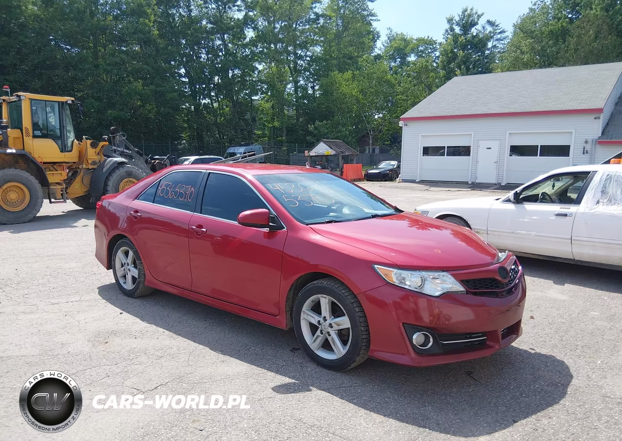 2012 Toyota Camry Se – zdjęcie 1 z 16