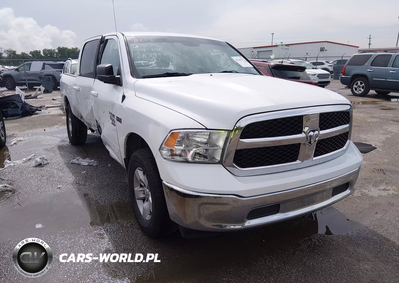 2019 Ram 1500 Classic Slt 4X2 6'4 Box – zdjęcie 1 z 16