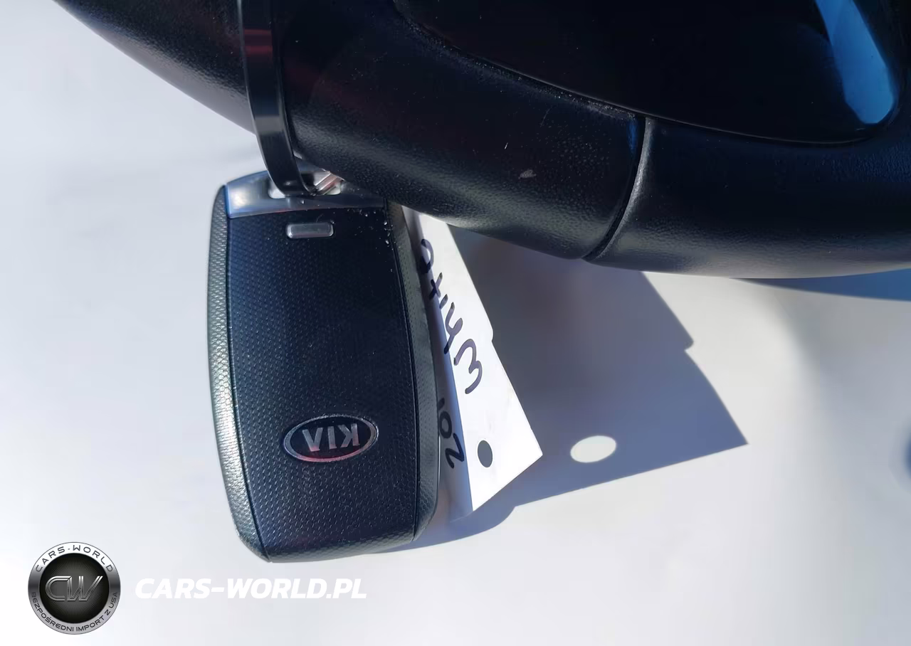 2014 Kia Soul + VIN:KNDJP3A53E7099102 - 11