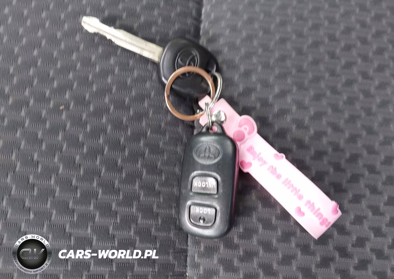 2005 Toyota Corolla S VIN:1NXBR32E15Z519045 - 11