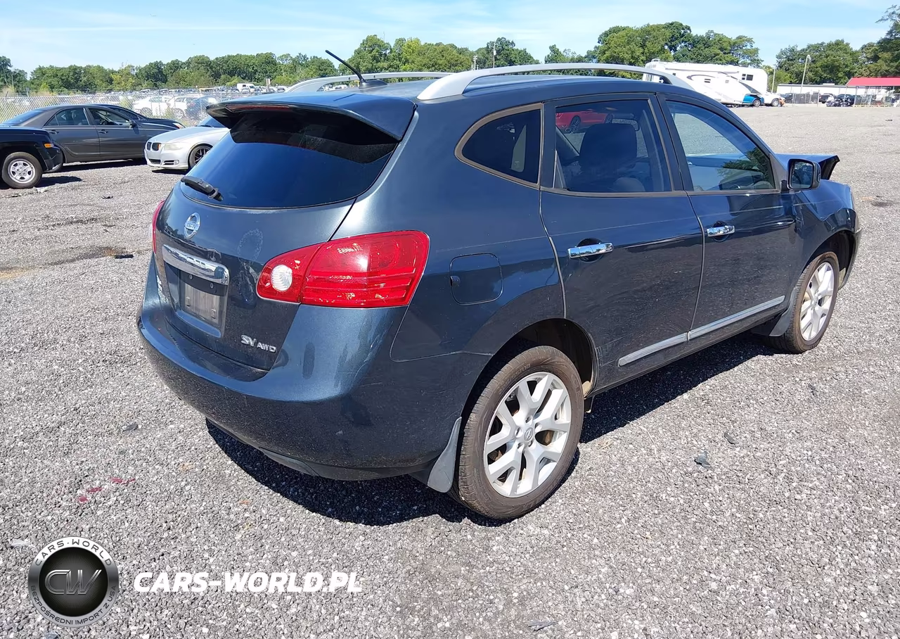2013 Nissan Rogue Sv VIN:JN8AS5MV2DW119225 - 4